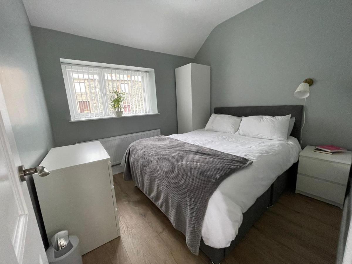 Tonn Ruray Sea View Luxury 2 Bed Apartment Dundrum Exterior photo