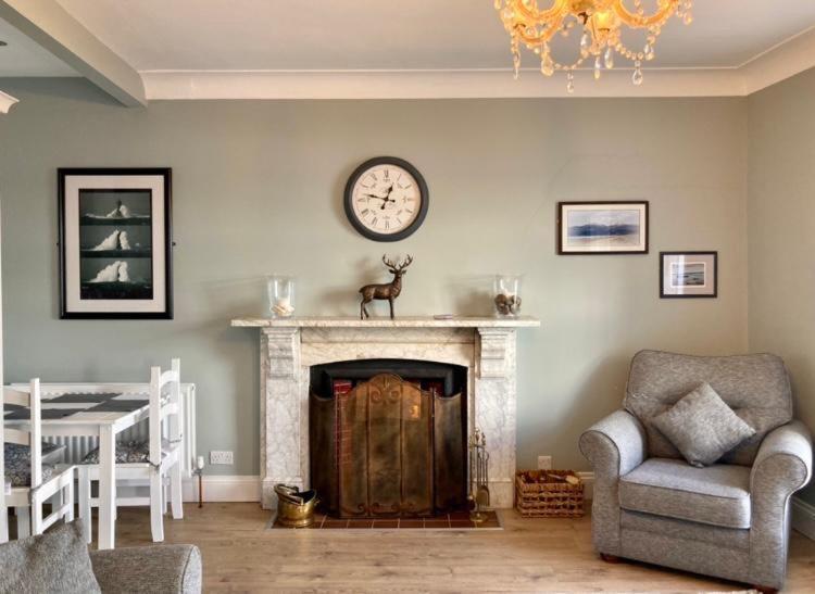 Tonn Ruray Sea View Luxury 2 Bed Apartment Dundrum Exterior photo