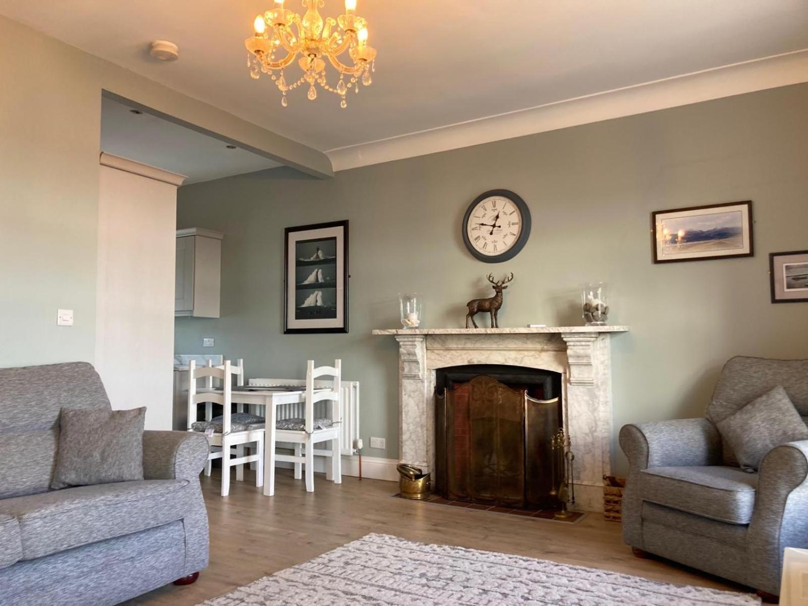 Tonn Ruray Sea View Luxury 2 Bed Apartment Dundrum Exterior photo