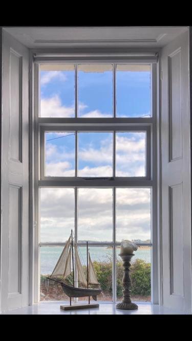 Tonn Ruray Sea View Luxury 2 Bed Apartment Dundrum Exterior photo